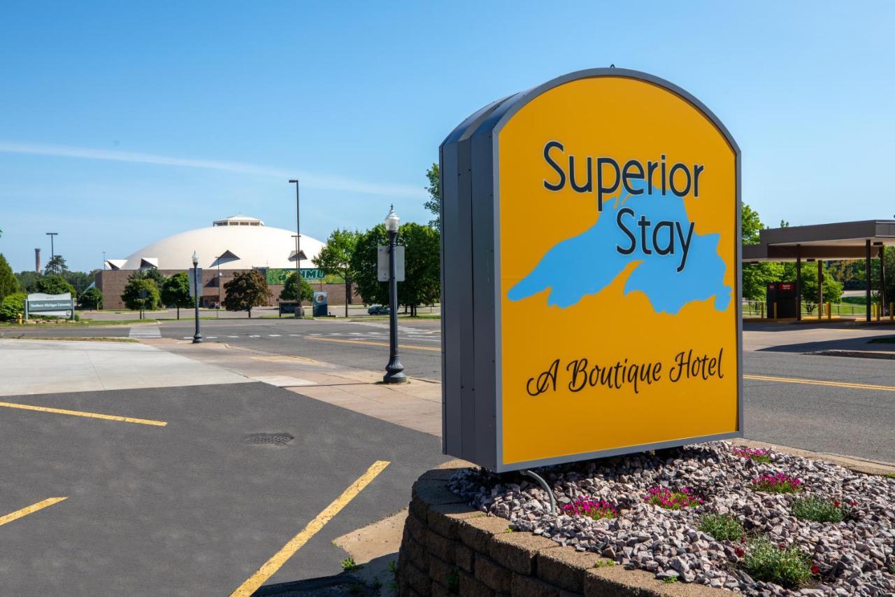 Superior Stay Hotel ماركيت المظهر الخارجي الصورة
